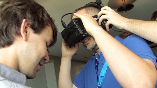 Anprobe des Developer-Prototyps der Oculus Rift (Foto: dp)